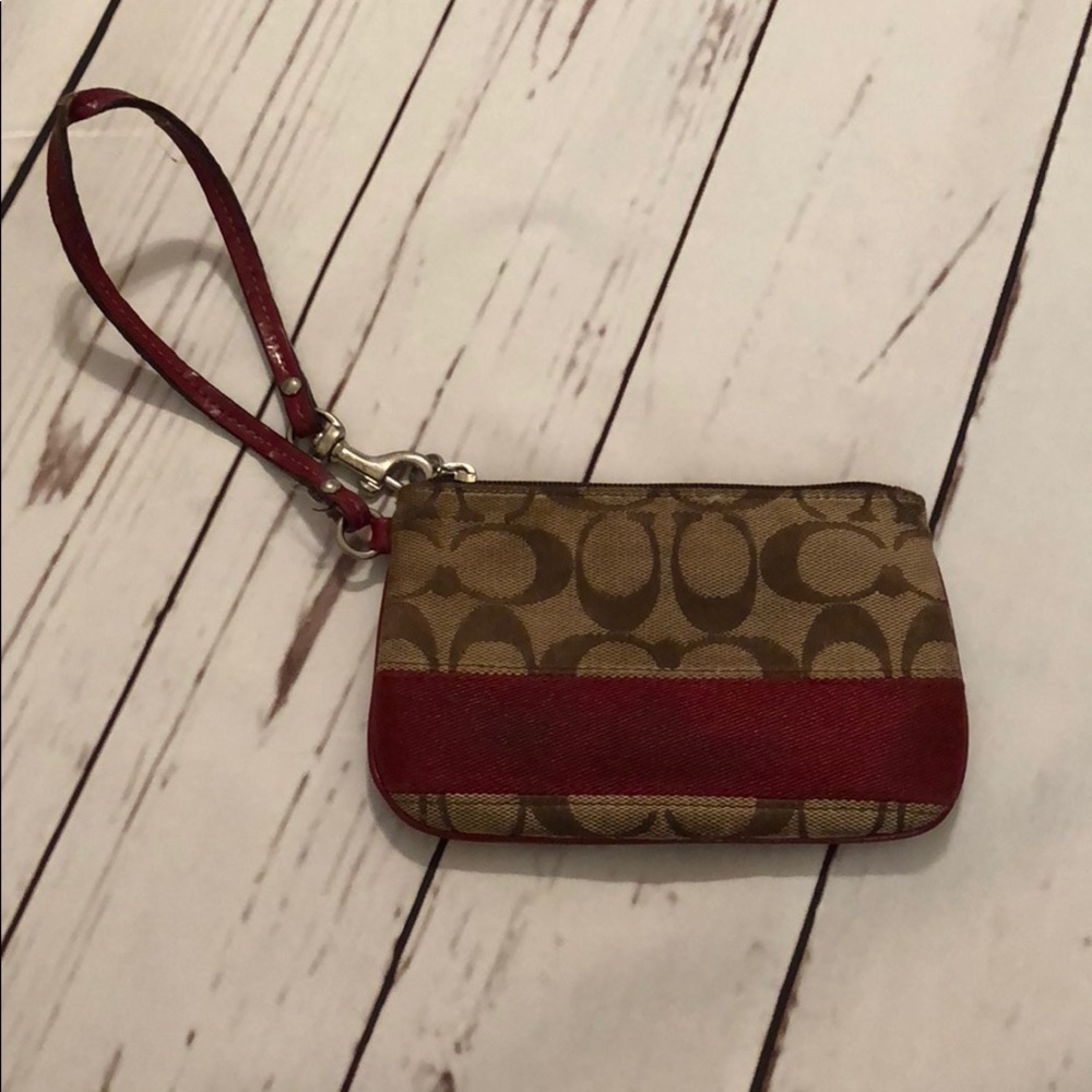 AUTHENTIC Coach wristlet